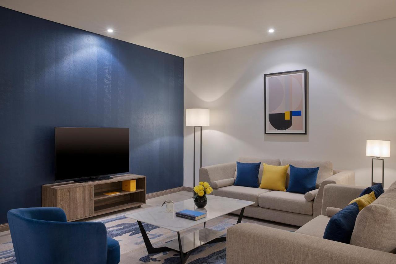 Voco Al Khobar By Ihg Hotel Luaran gambar Living room