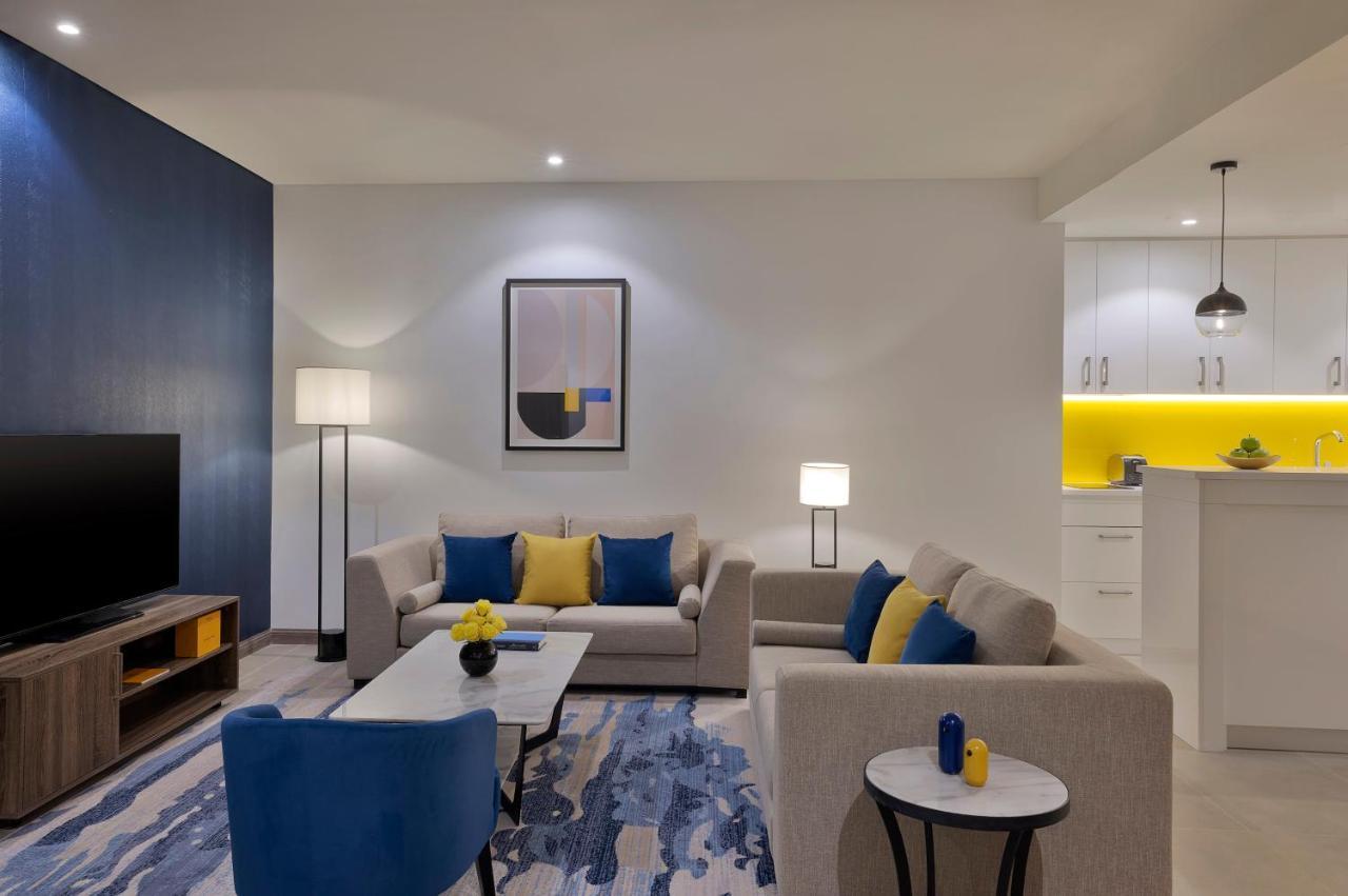 Voco Al Khobar By Ihg Hotel Luaran gambar Living room
