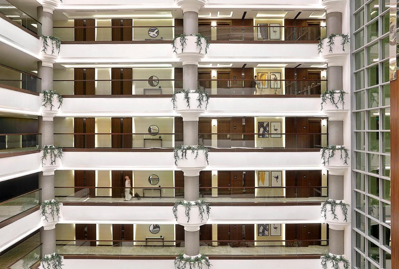 Voco Al Khobar By Ihg Hotel Luaran gambar The interior of the hotel