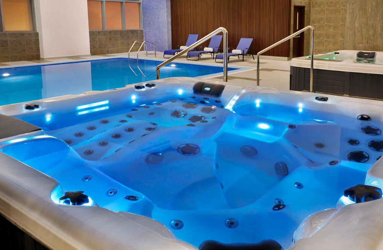 Voco Al Khobar By Ihg Hotel Luaran gambar A whirlpool