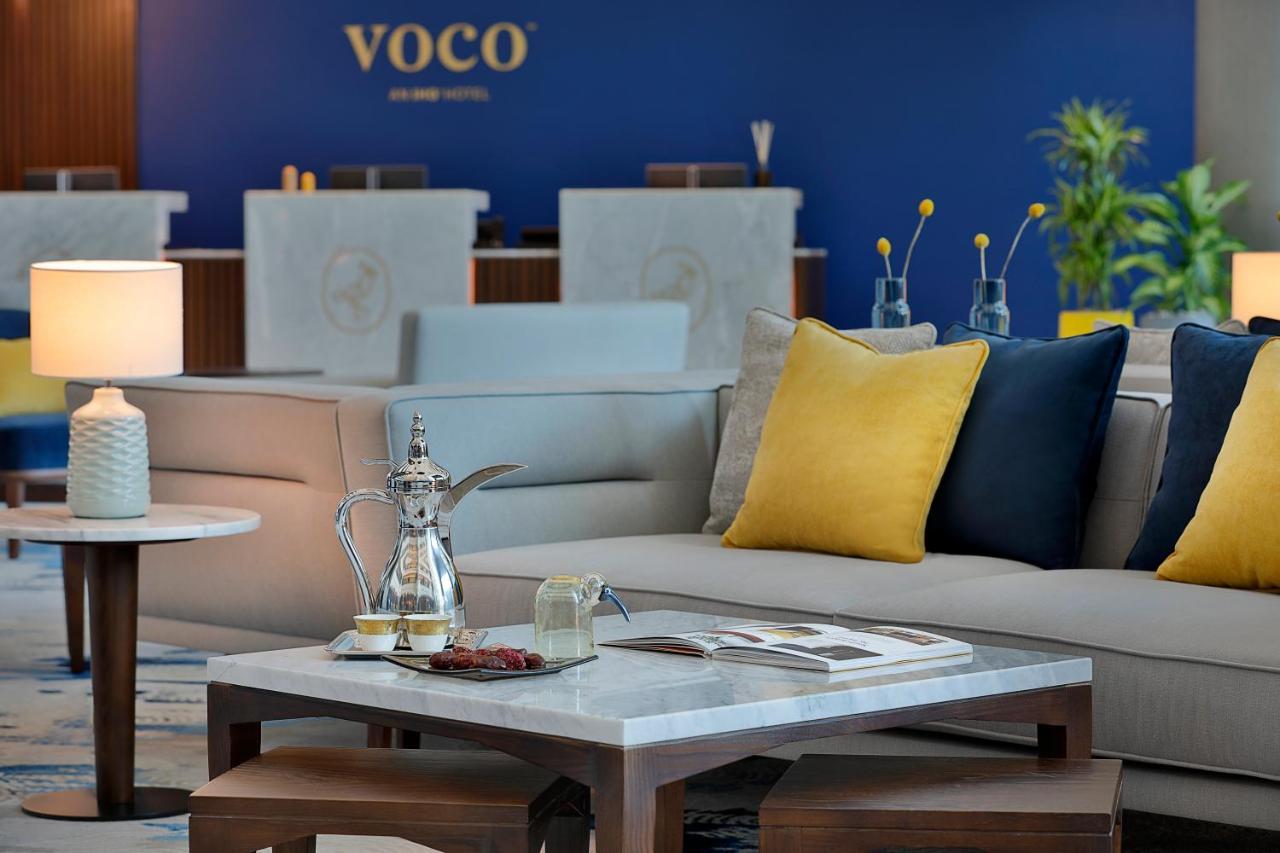 Voco Al Khobar By Ihg Hotel Luaran gambar A coffee table